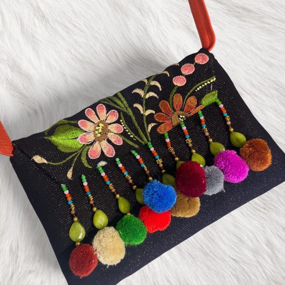 Mina Alvarez Maximalist STUNNING Black embroidered purse NEW Boho Chic Resort
